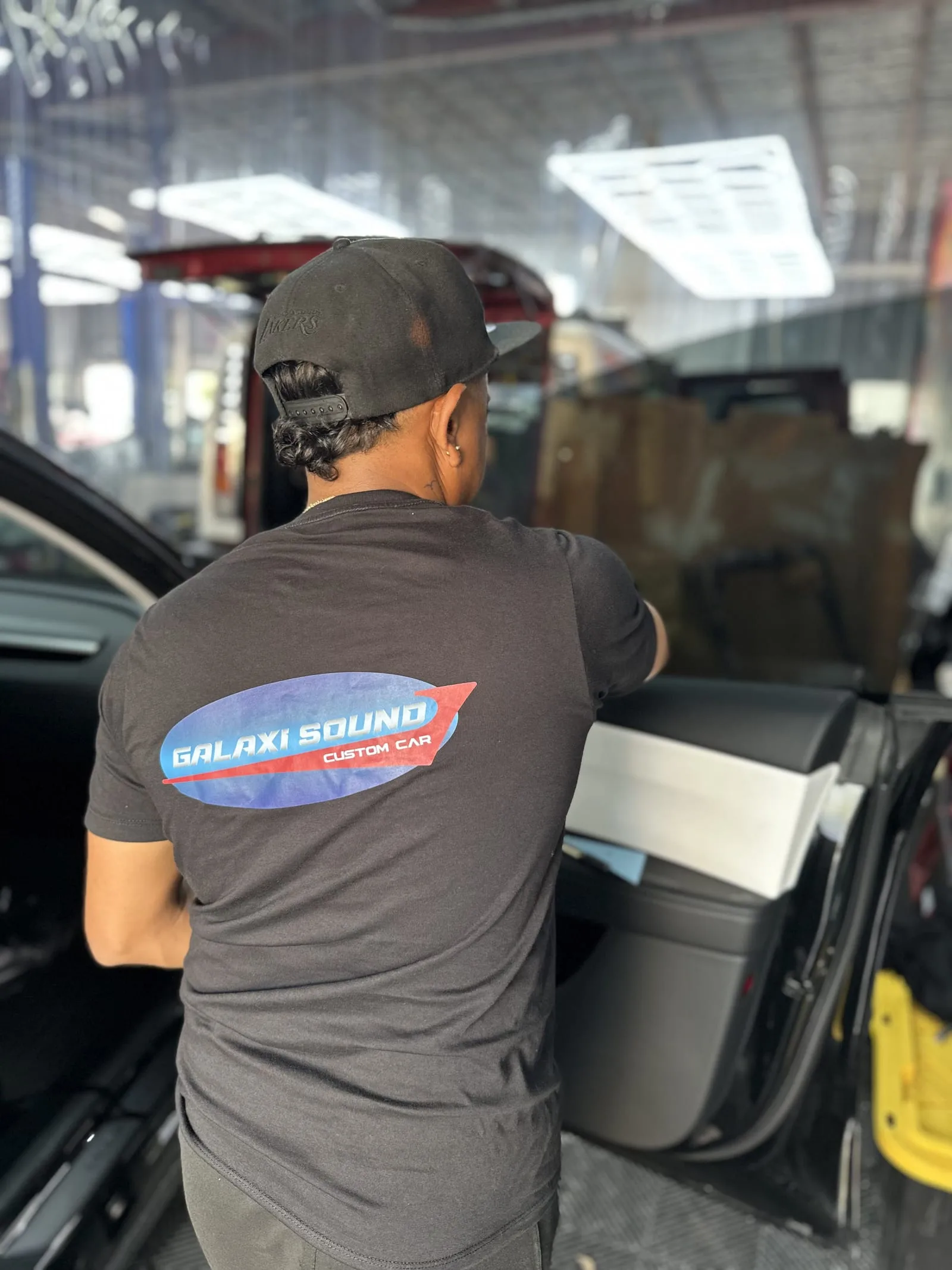 Car Audio Miami — Galaxi Sound custom car shop Kendall